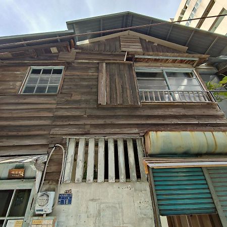Jerry'S Mazehut Hostel 台南 エクステリア 写真