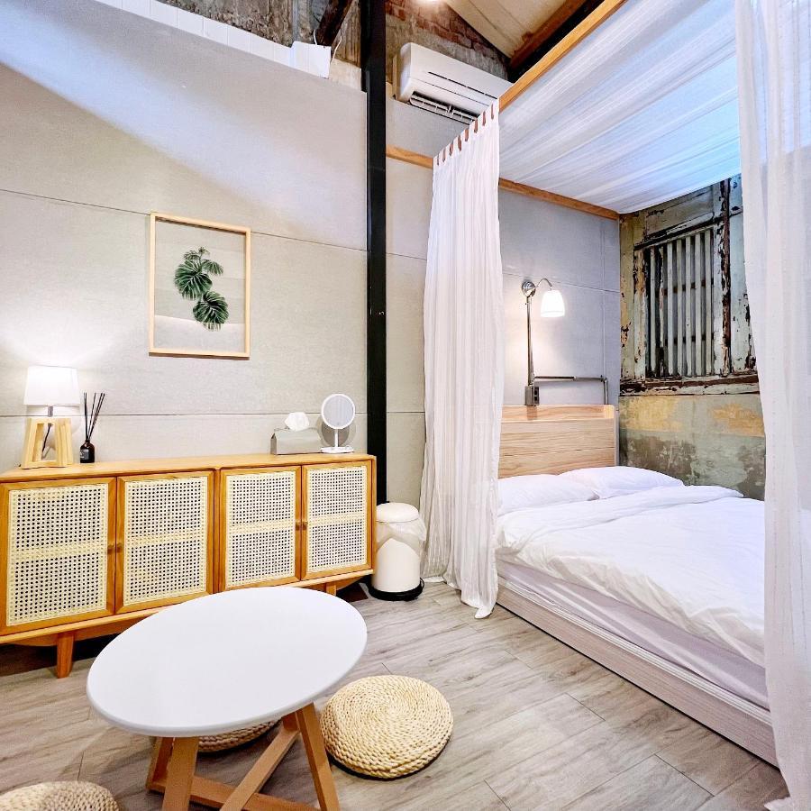 Jerry'S Mazehut Hostel 台南 エクステリア 写真